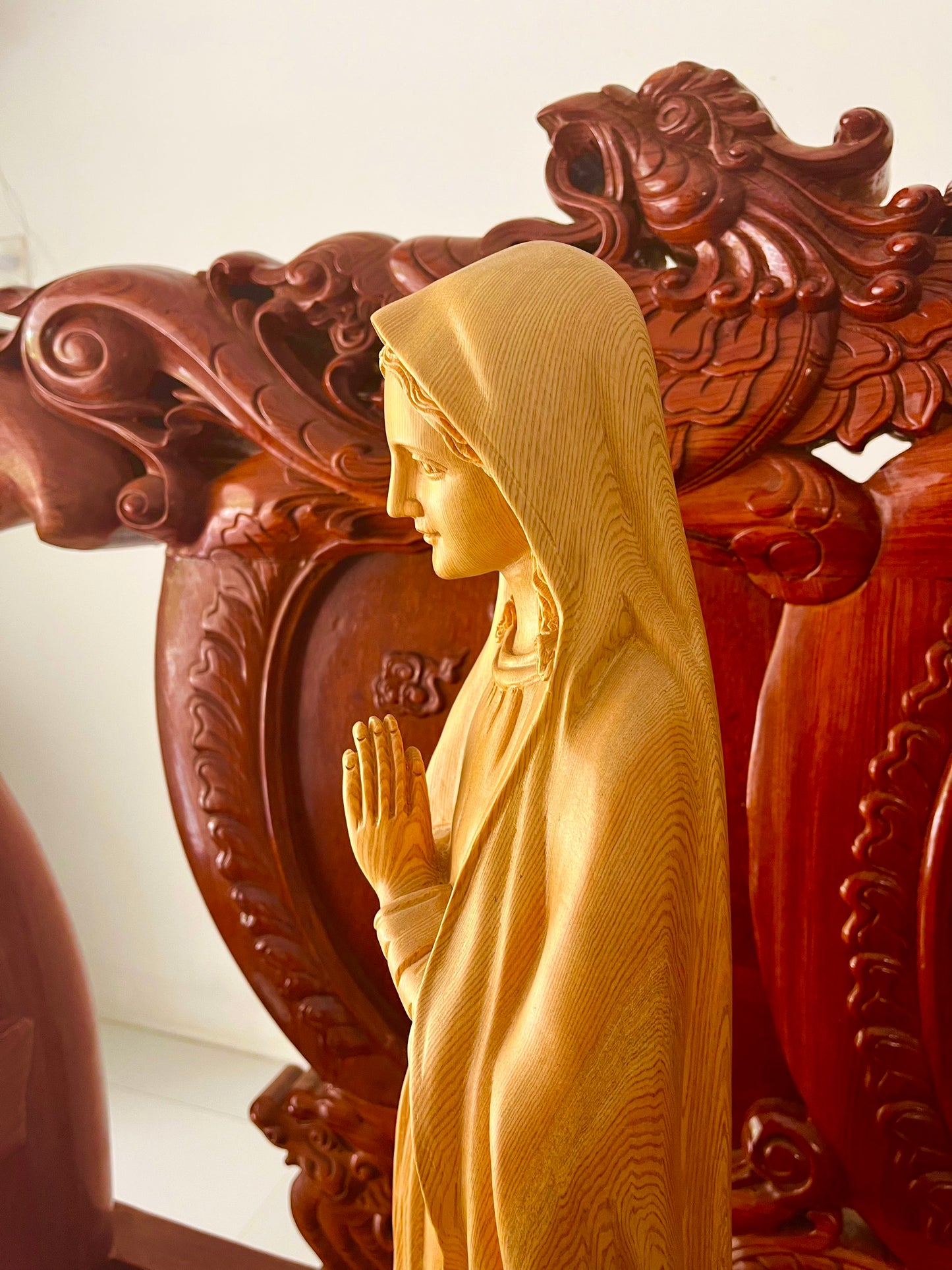 GMR01 - OUR LADY OF LOURDES
